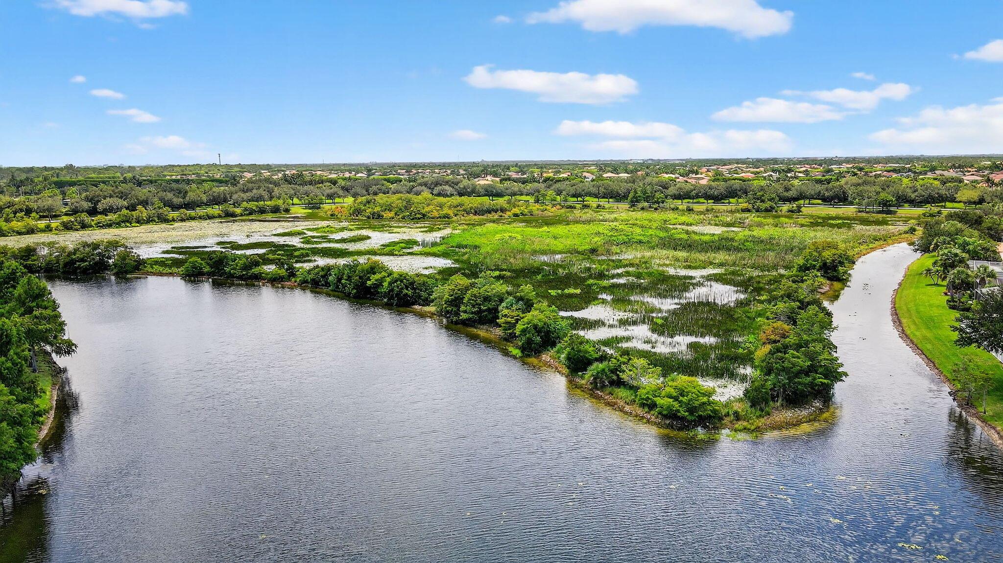 Wellington, Florida 33414, United States, 3 Bedrooms Bedrooms, ,3 BathroomsBathrooms,Residential,Pending,209490