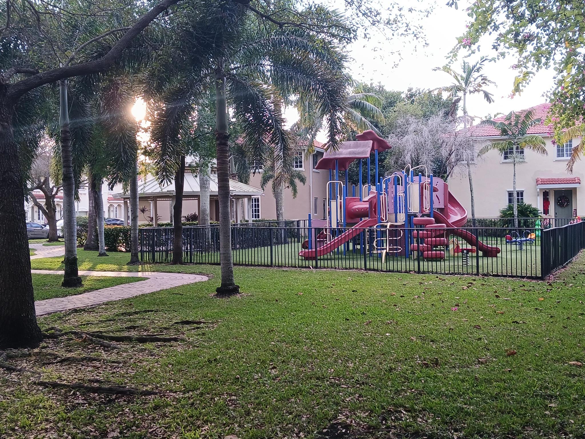 MAJORCA ISLES III CONDO - Residential