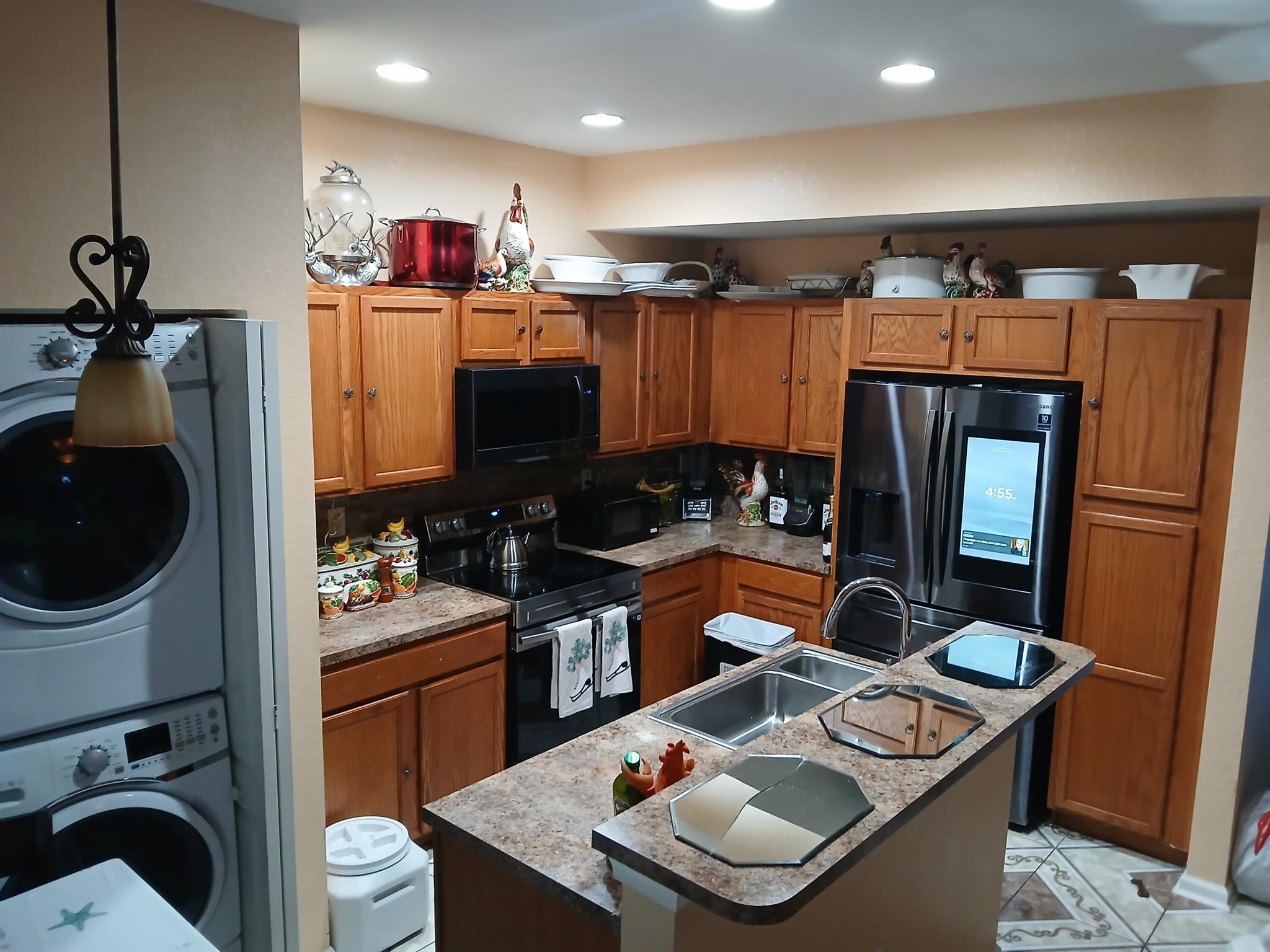 MAJORCA ISLES III CONDO - Residential