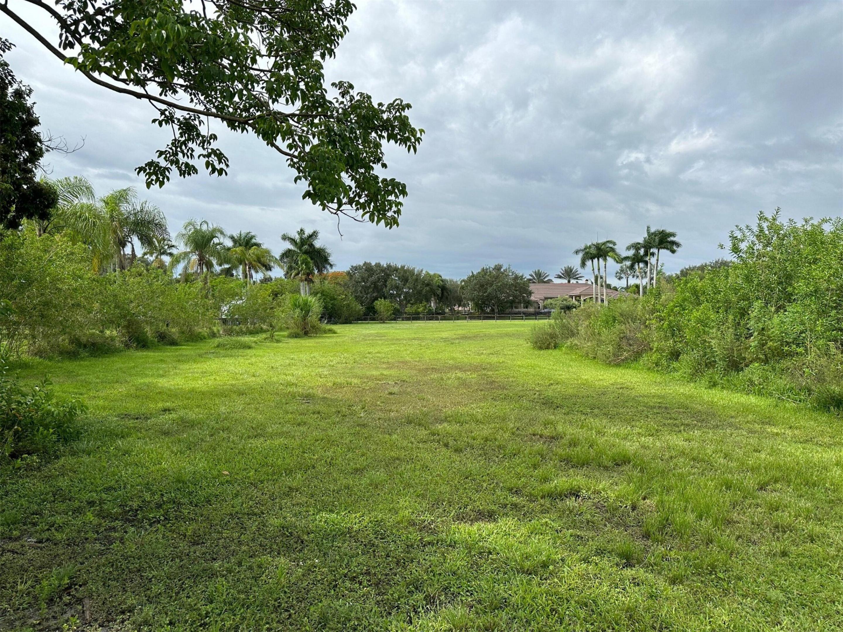 WESTFIELD ESTATES - Land