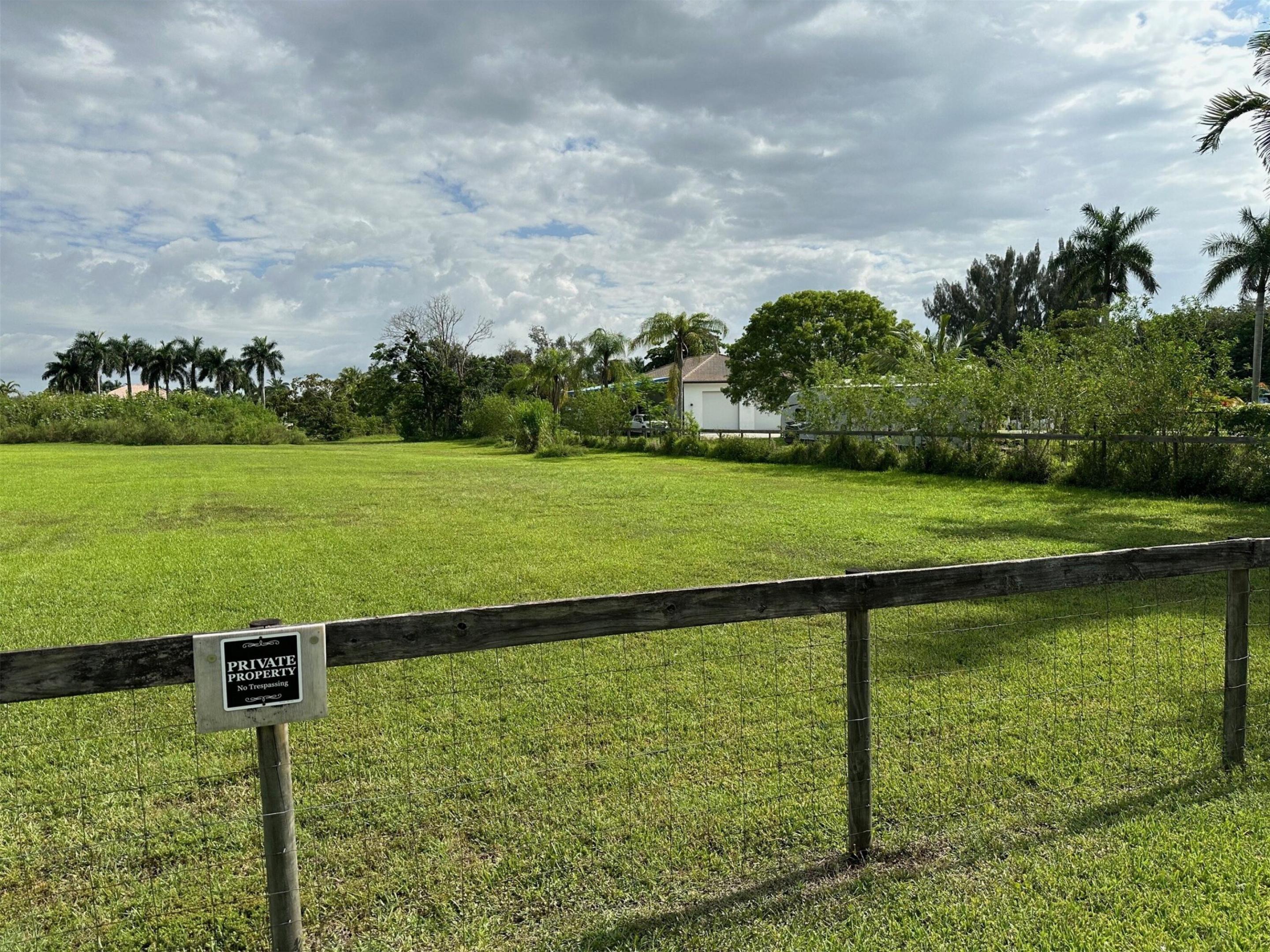 WESTFIELD ESTATES - Land