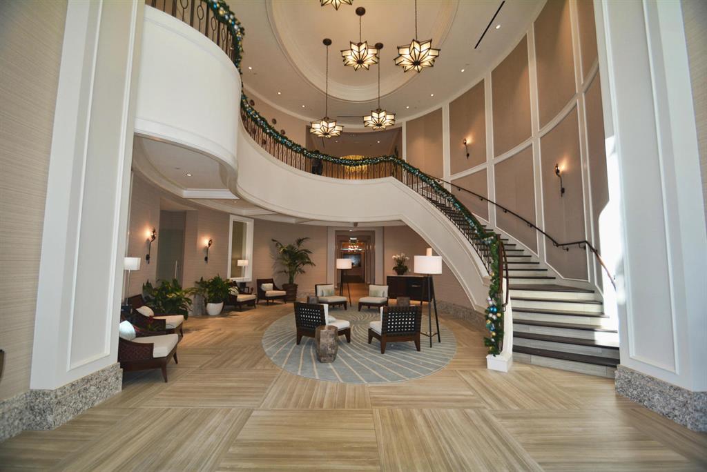 MIRASOL Palacio - Residential