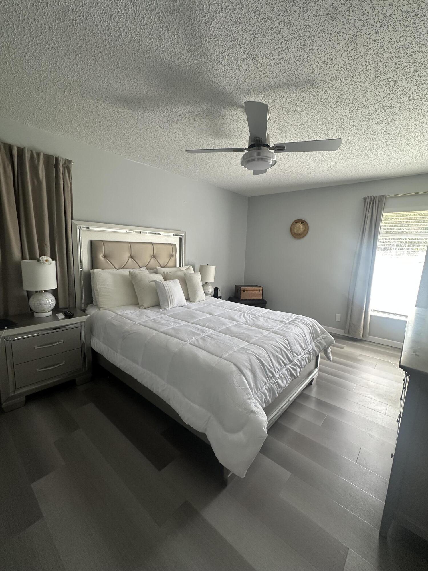 COVERED BRIDGE COND - Residential