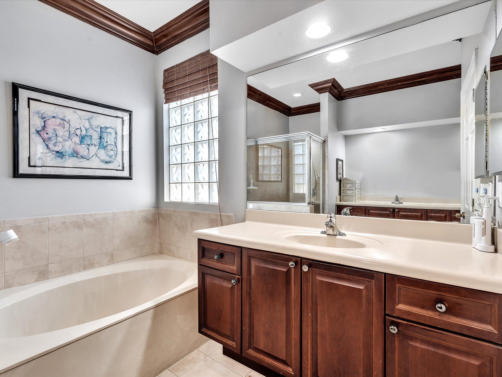 SABAL LAKES PH 4 - Residential