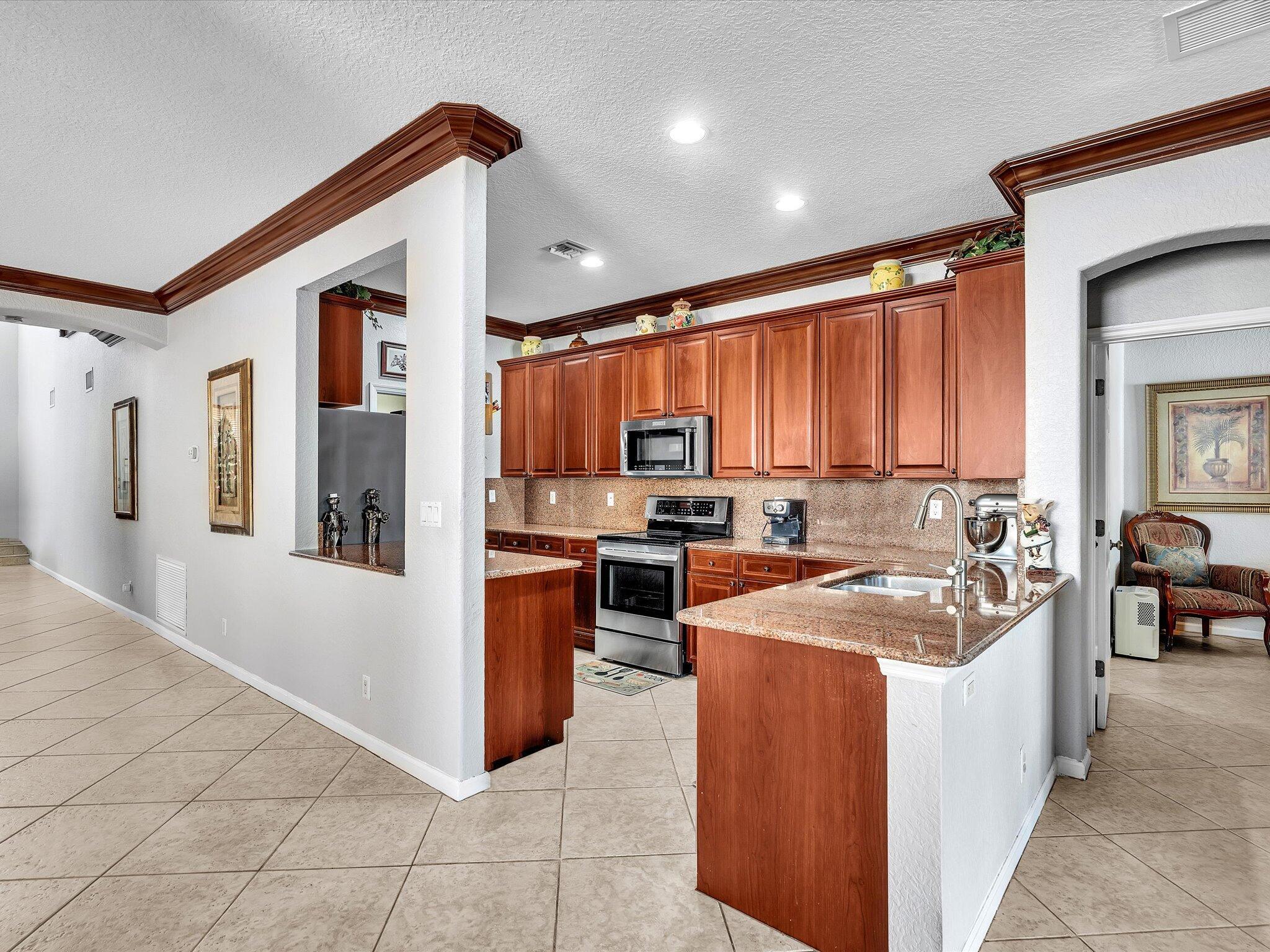 SABAL LAKES PH 4 - Residential