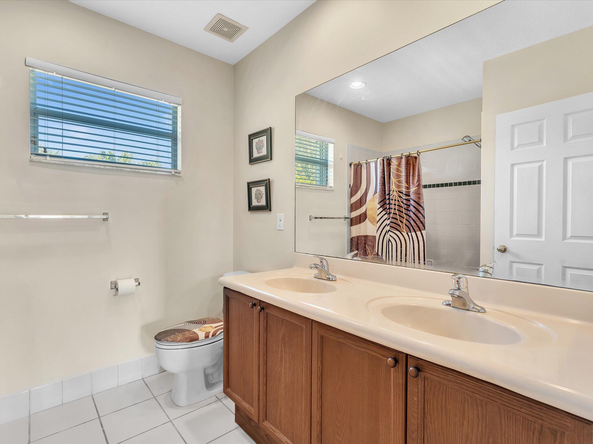 SABAL LAKES PH 4 - Residential