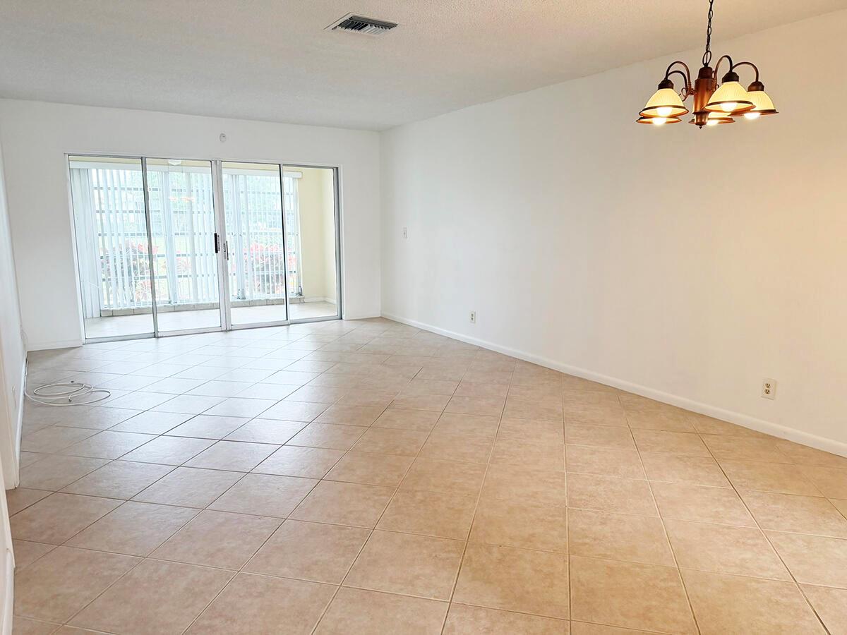 PALM GREENS 1 - Residential Lease