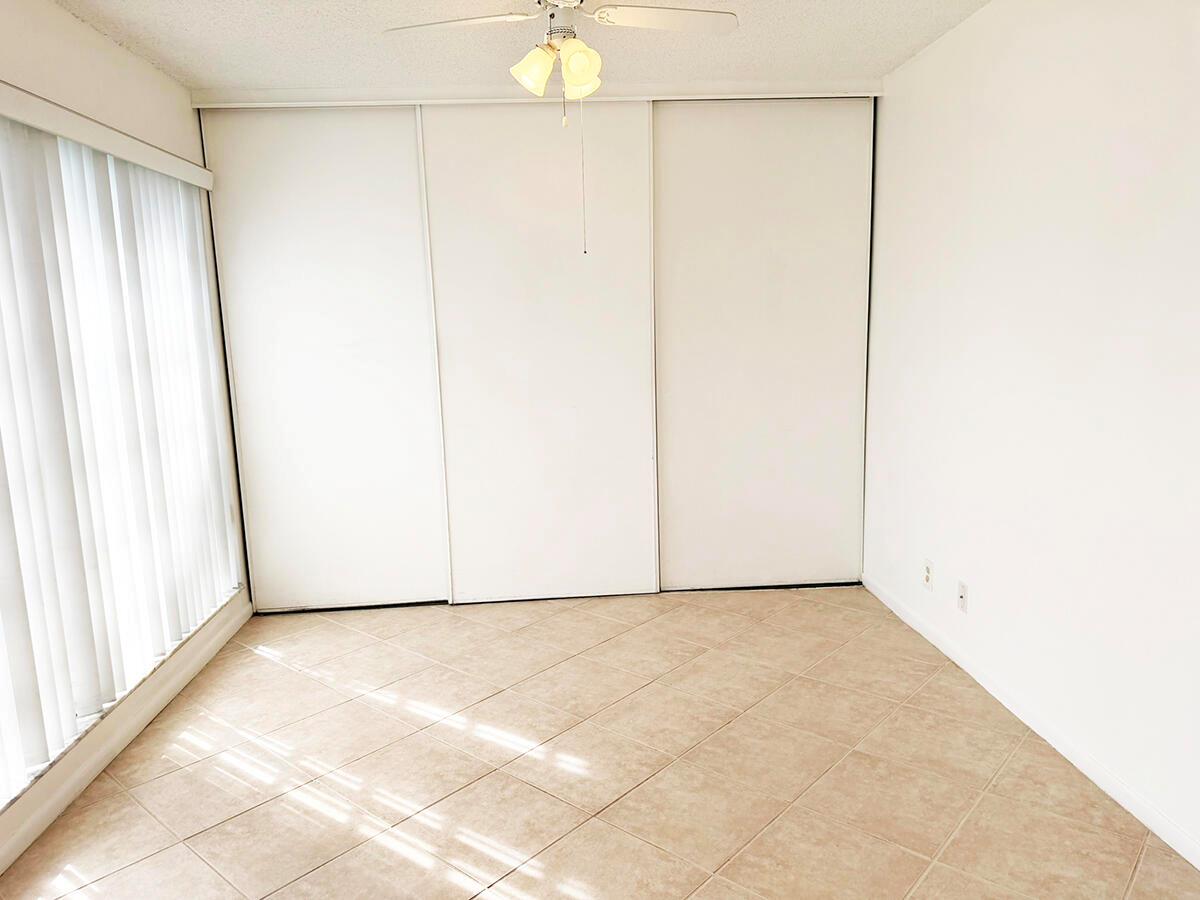 PALM GREENS 1 - Residential Lease