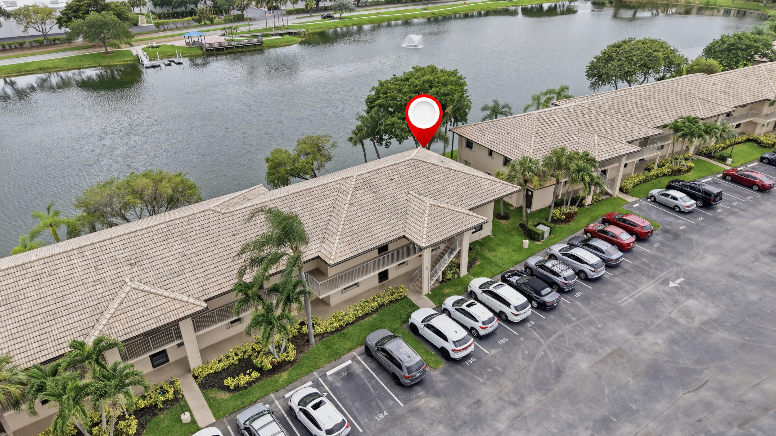 5501 Lakeside Drive 207