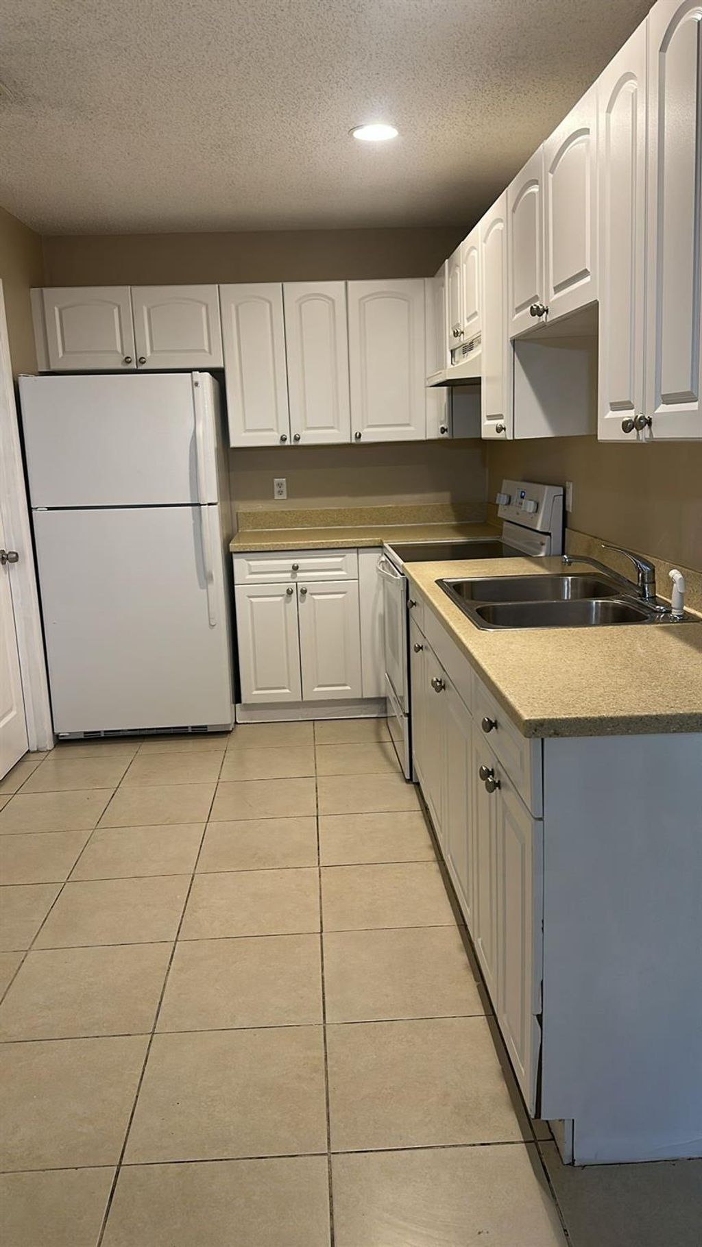 Photo of 2003 Oleander Boulevard #C, Fort Pierce, FL 34950 (MLS # F10497476)