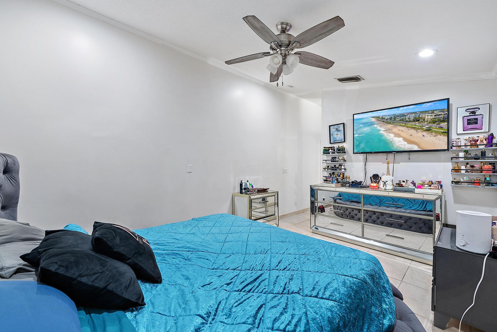 BALMORAL COUNTRY CLUB LACUNA POD C - Residential