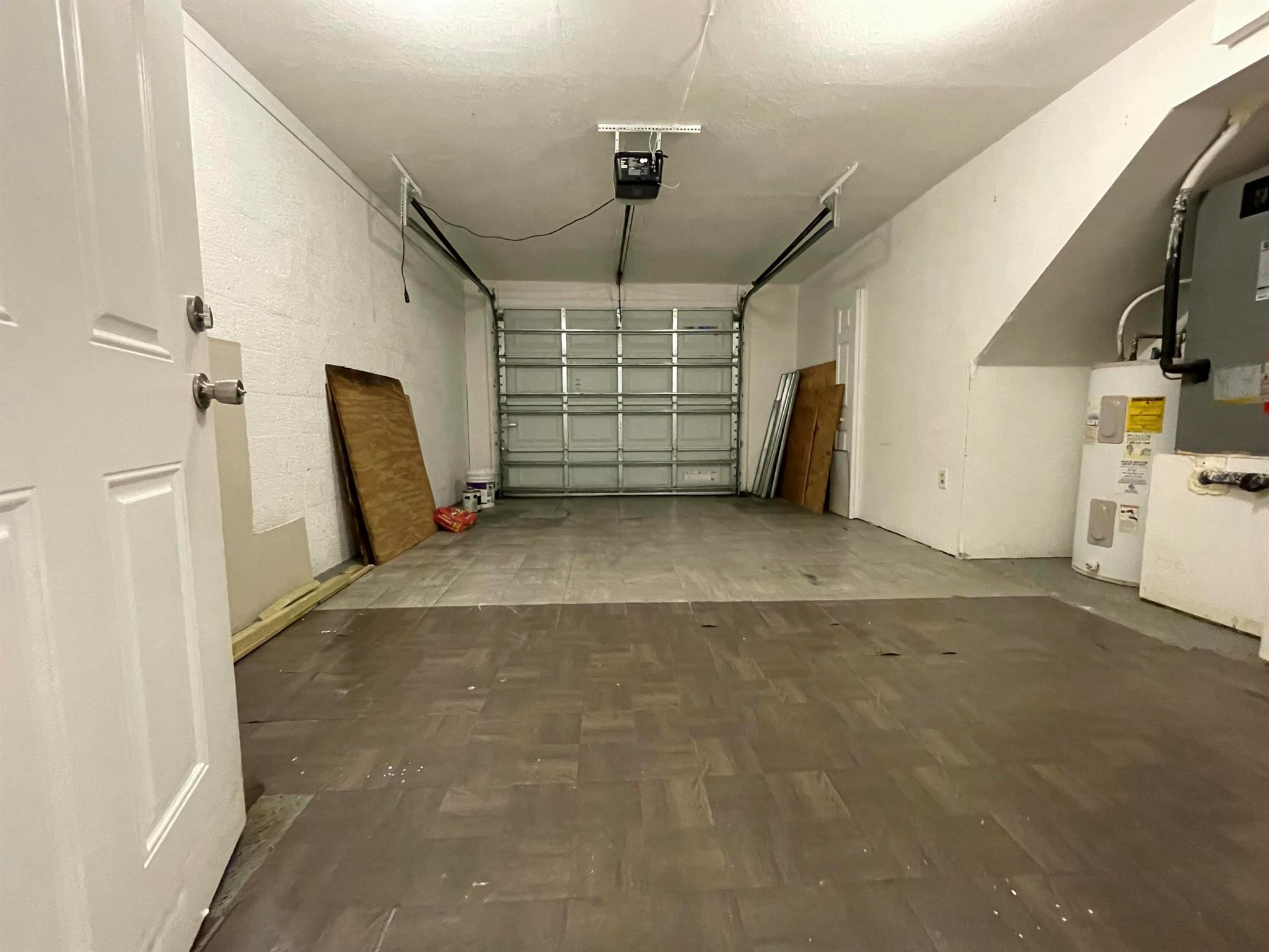 SAN LUCIE PLAZA SUBDIVISI - Residential Lease