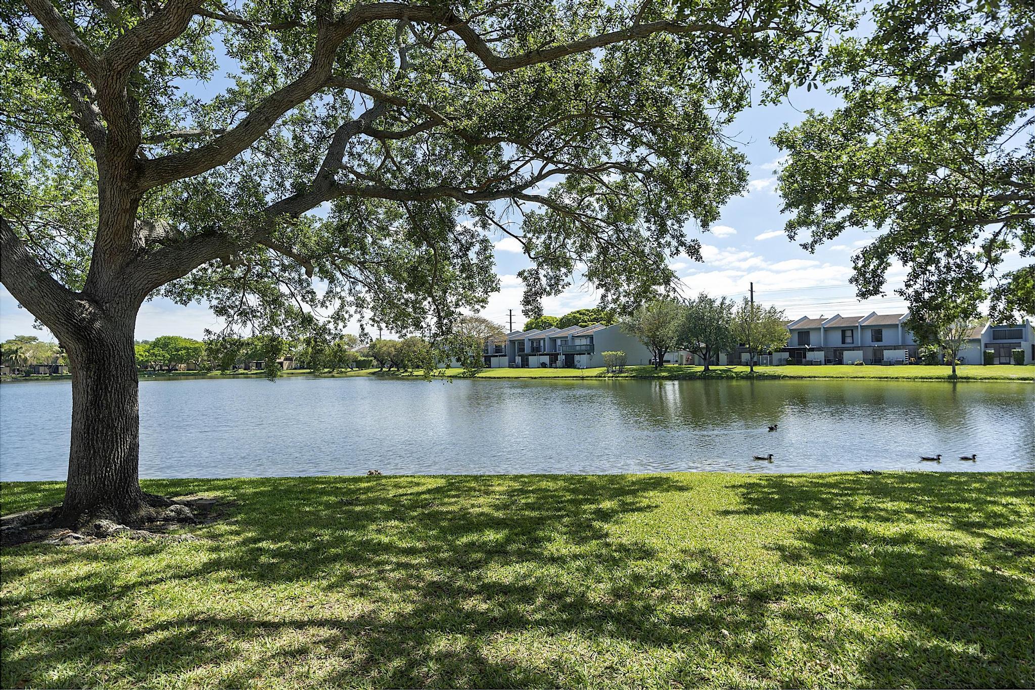 WESTVIEW CONDOMINIUM NO EIGHT - Residential