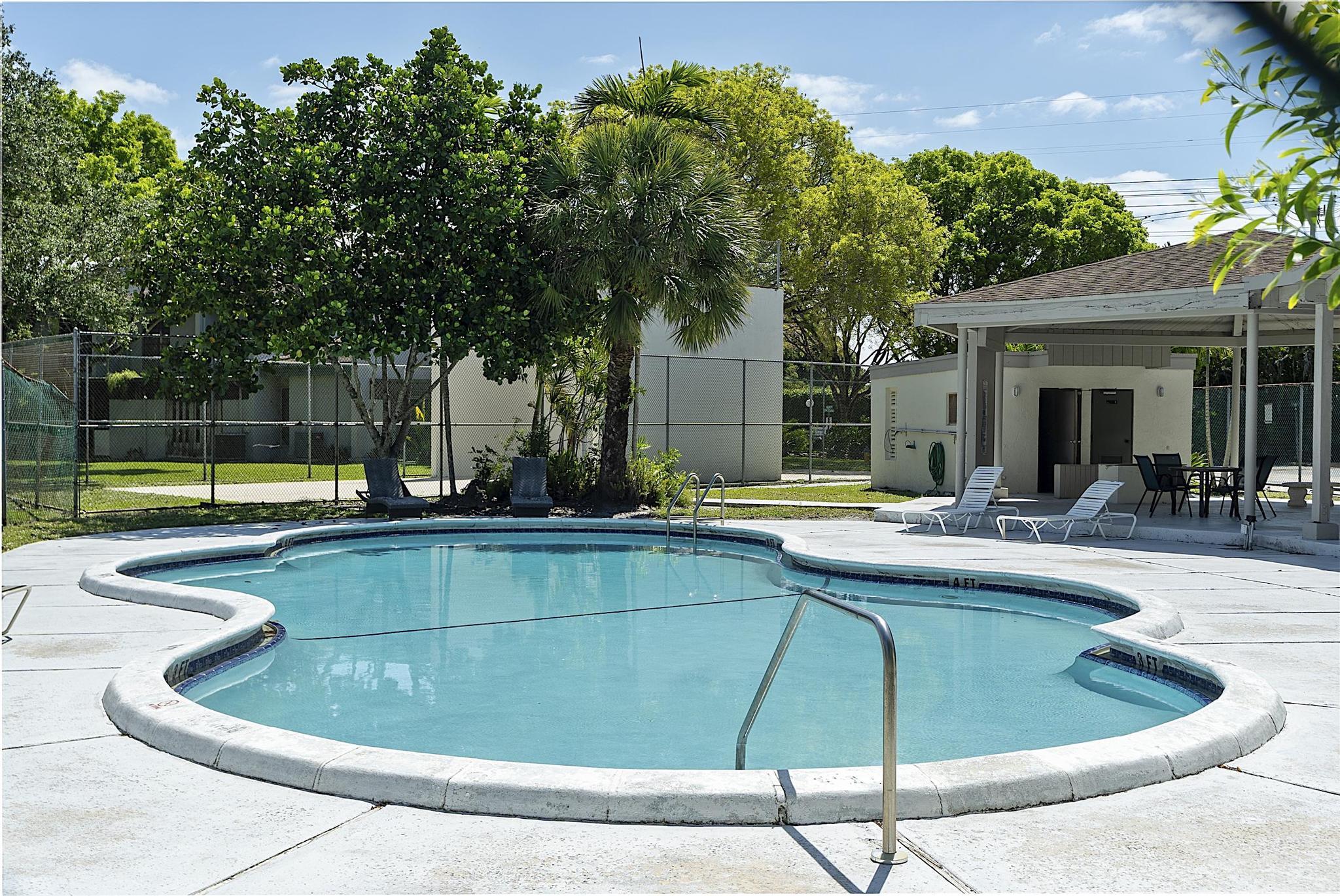 WESTVIEW CONDOMINIUM NO EIGHT - Residential