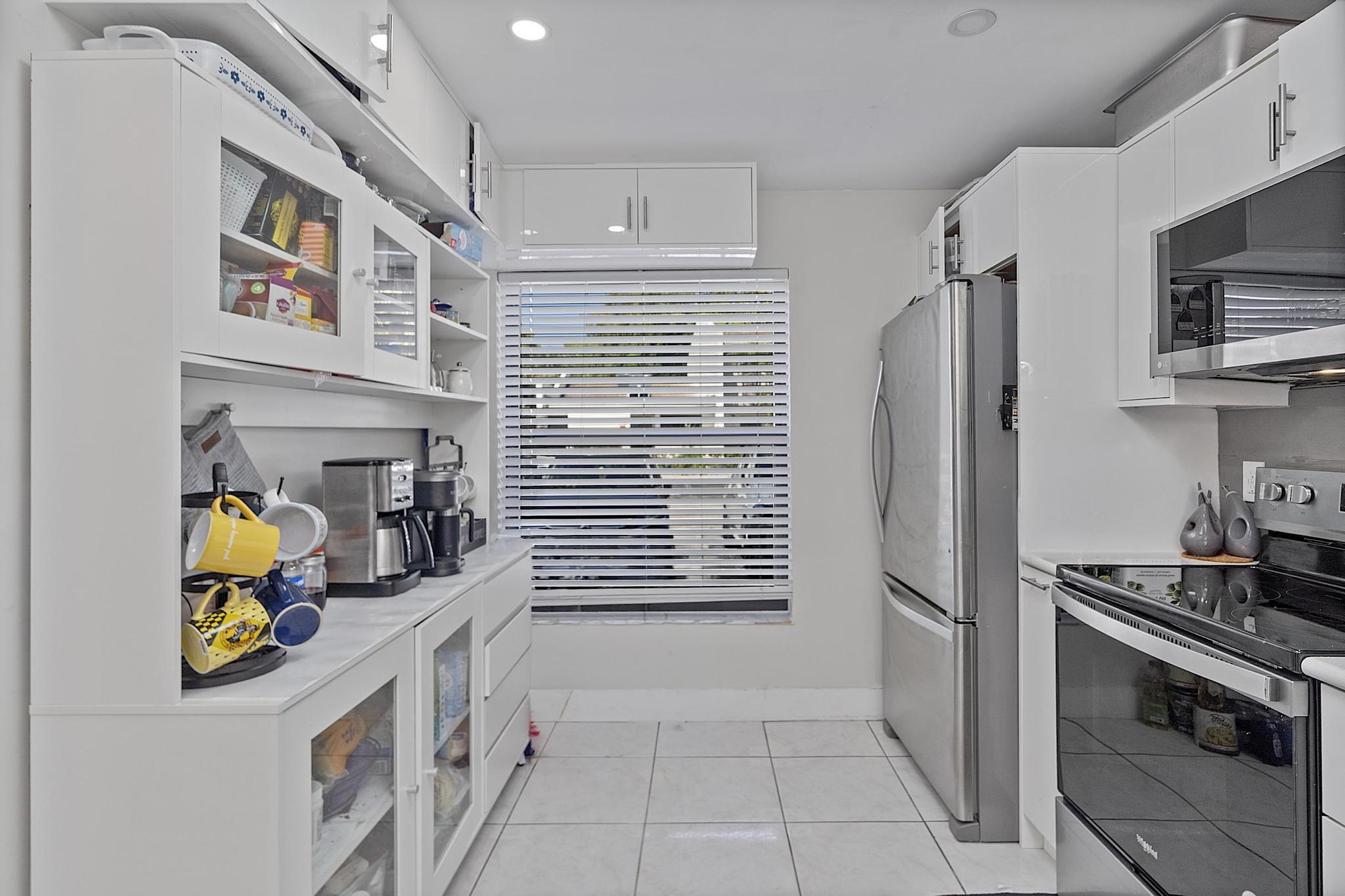 WESTVIEW CONDOMINIUM NO EIGHT - Residential