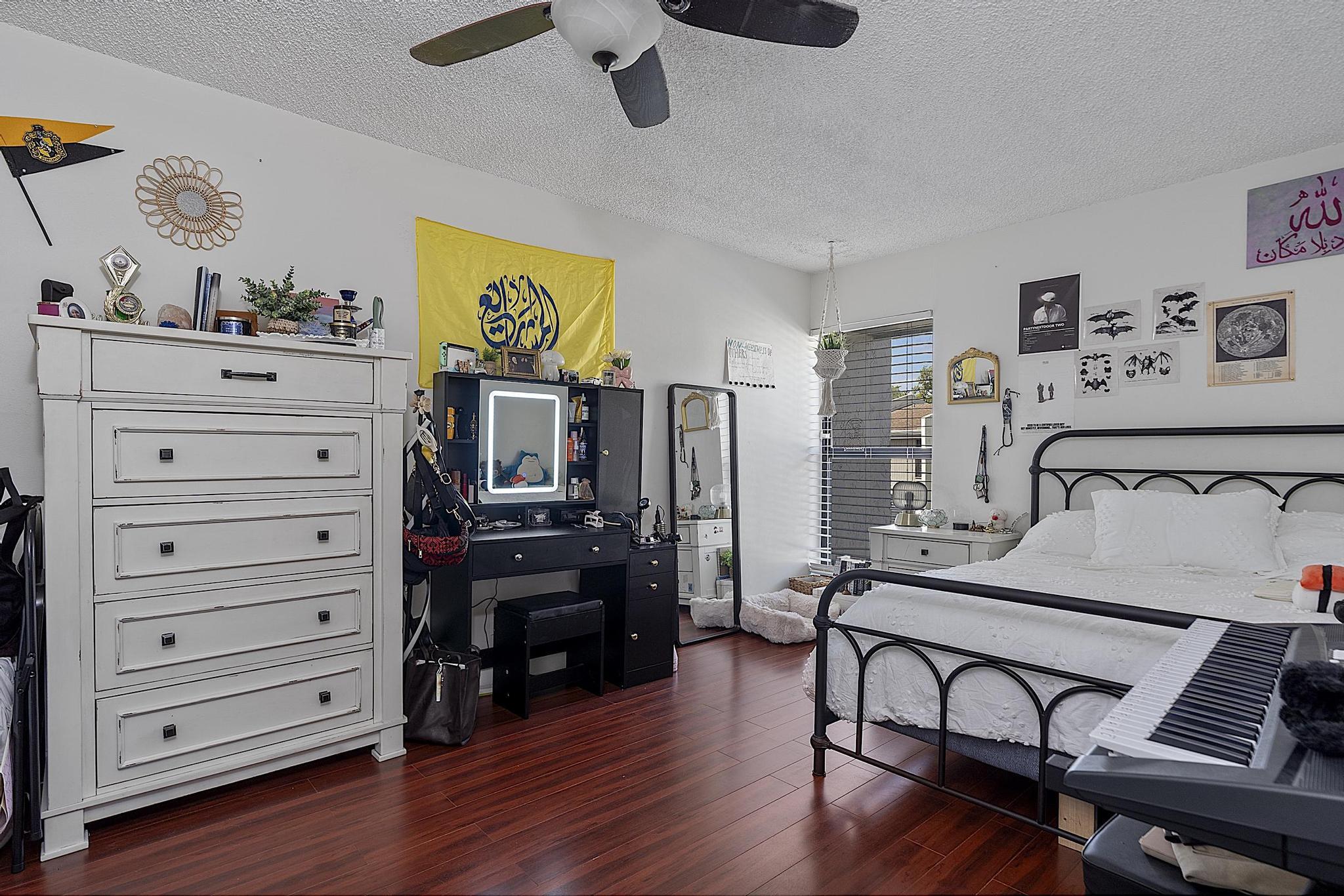 WESTVIEW CONDOMINIUM NO EIGHT - Residential