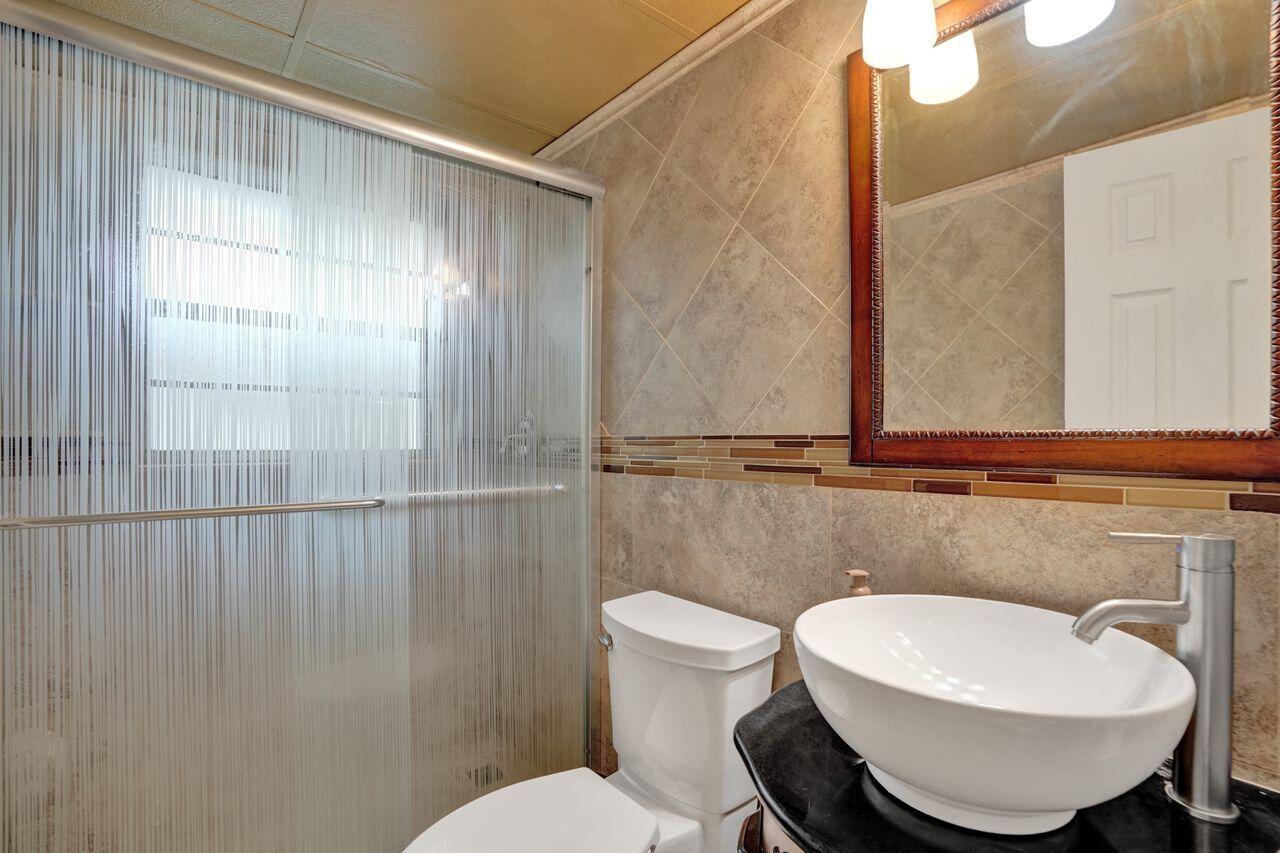 ORIOLE GOLF & TENNIS CLUB CONDO - Residential