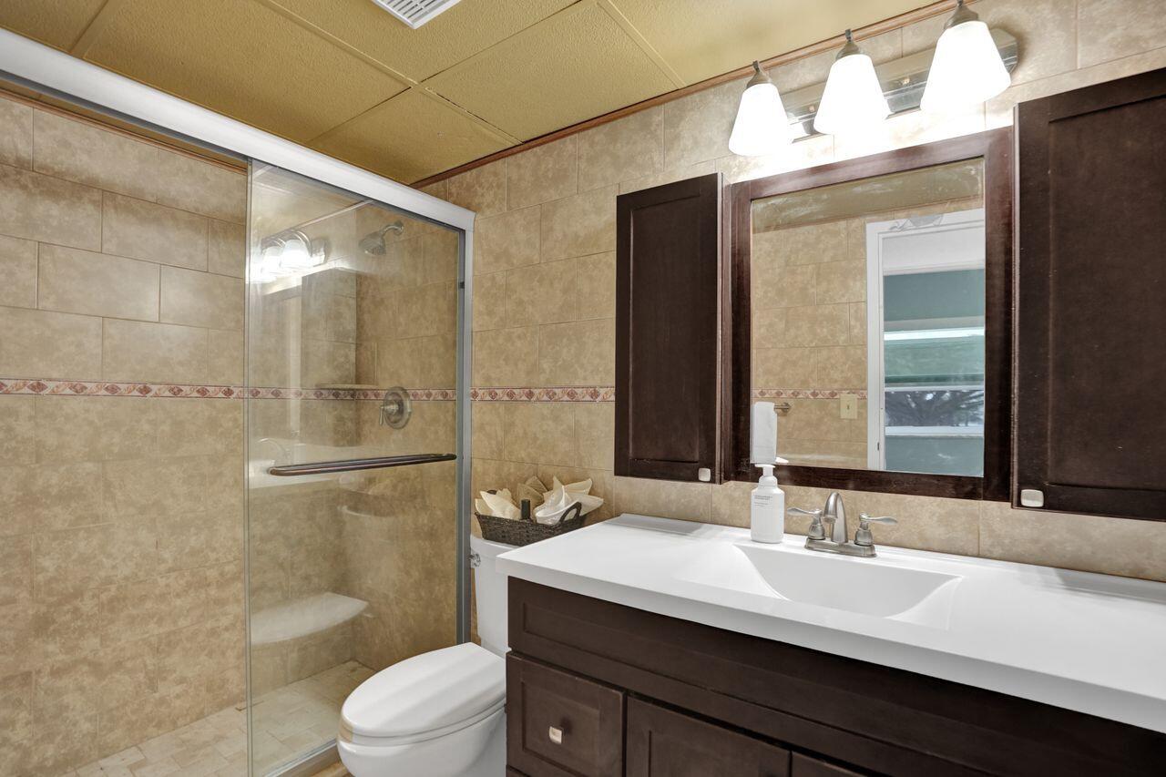 ORIOLE GOLF & TENNIS CLUB CONDO - Residential