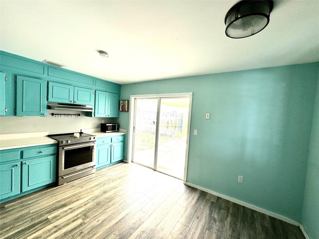 Photo of 4235 Bellewood Street, Palm Beach Gardens, FL 33410 (MLS # F10436708)