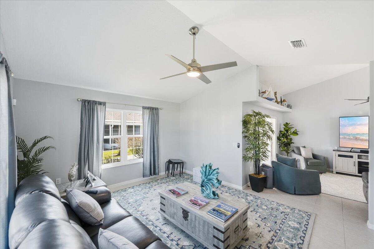 ''''''TOWN OF CONCORD CONDO, THE'''''' - Residential