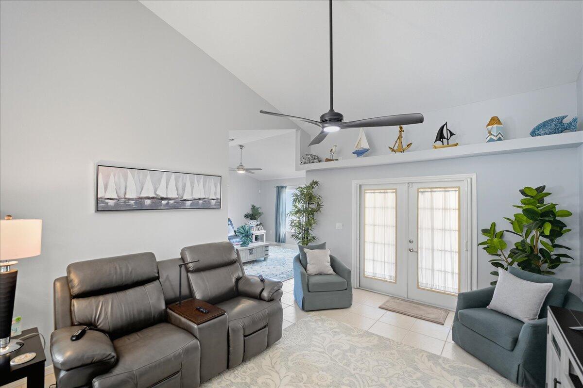 ''''''TOWN OF CONCORD CONDO, THE'''''' - Residential