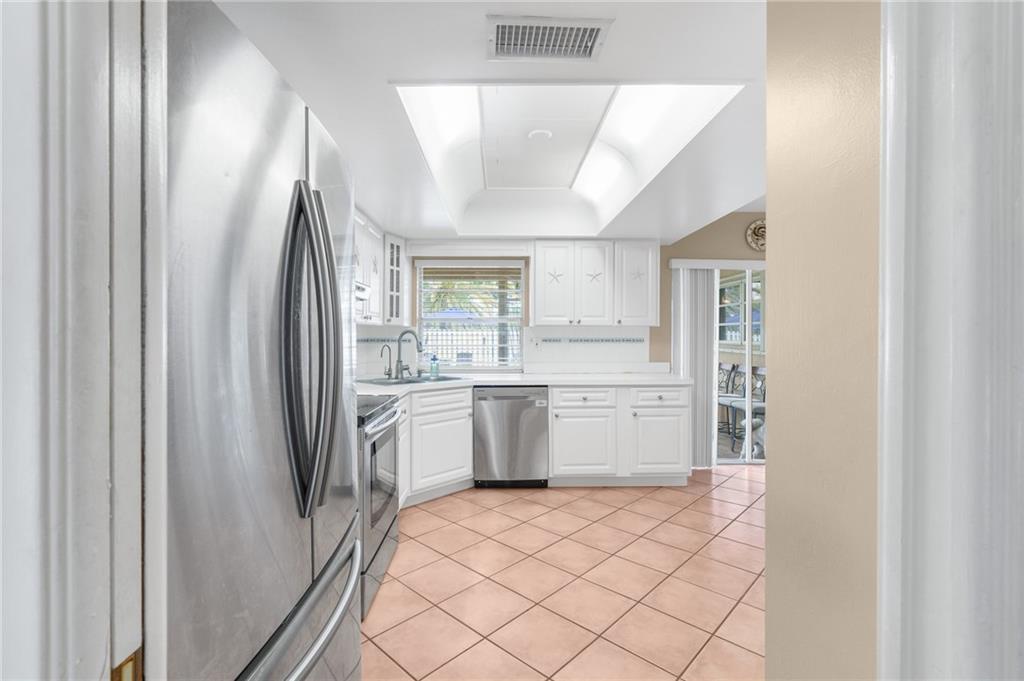 Mirror Lake Estates Sec F - Residential