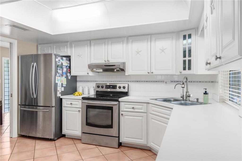 Mirror Lake Estates Sec F - Residential
