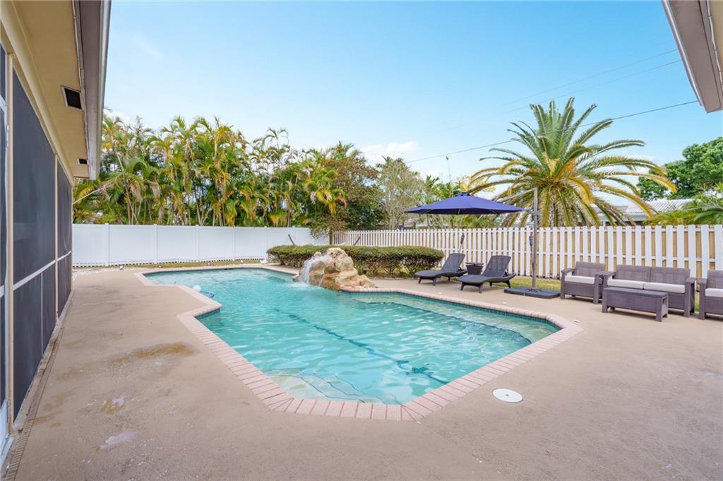 Mirror Lake Estates Sec F - Residential
