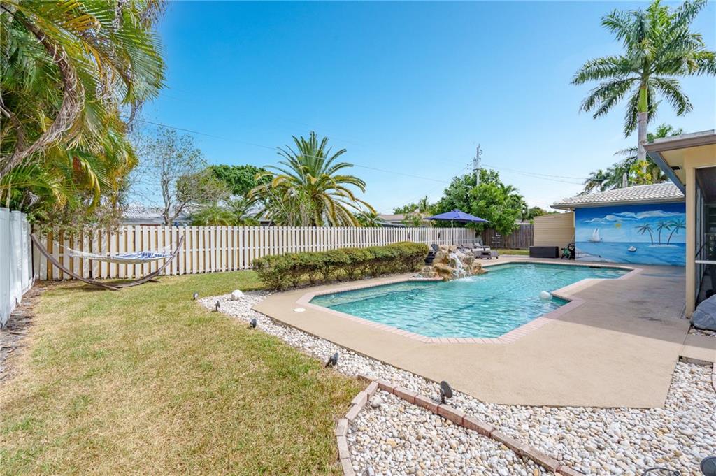 Mirror Lake Estates Sec F - Residential