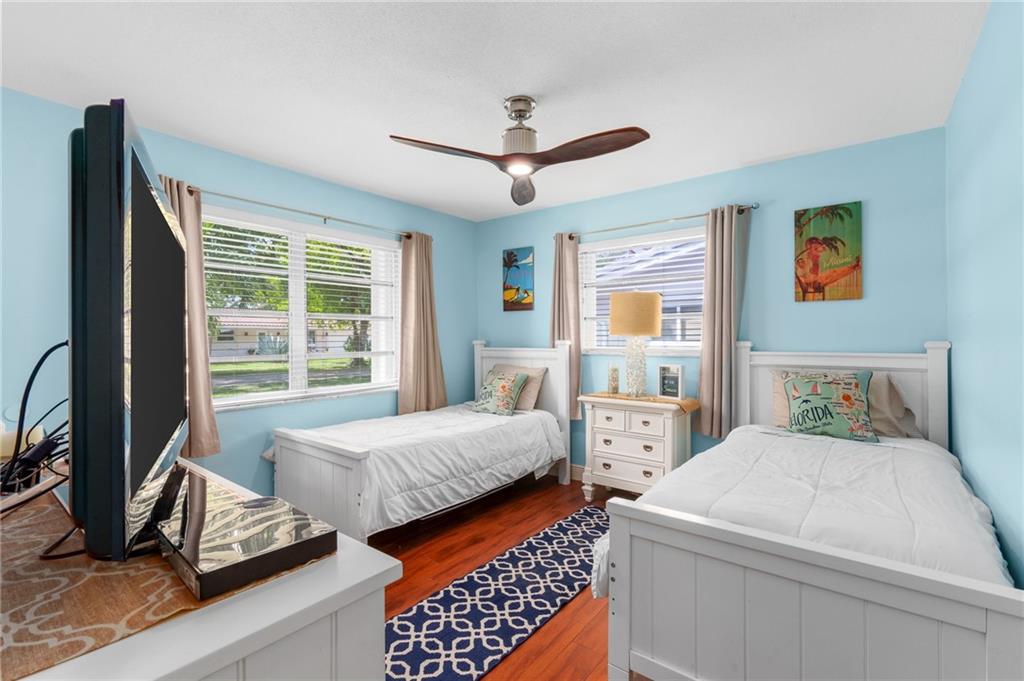 Mirror Lake Estates Sec F - Residential