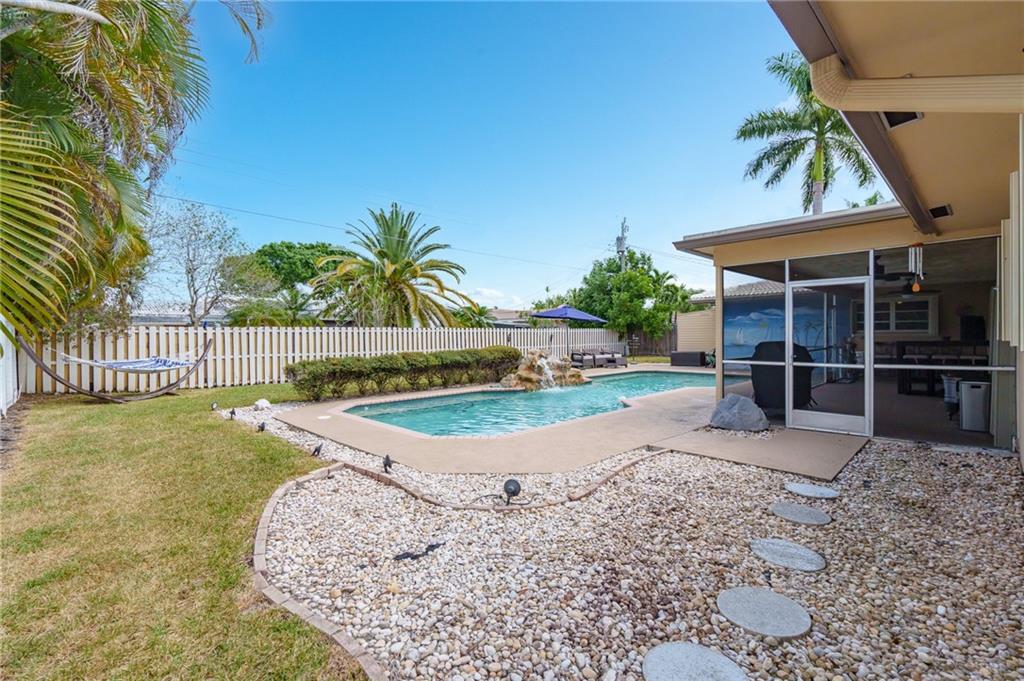 Mirror Lake Estates Sec F - Residential