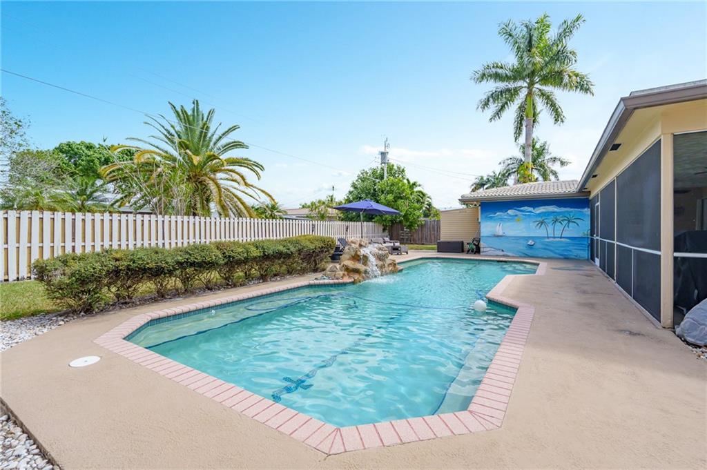 Mirror Lake Estates Sec F - Residential