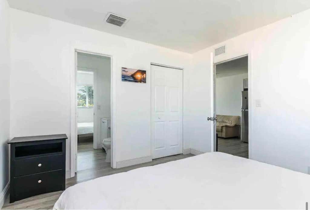 Photo of 2499 NE 2nd Avenue #B, Boca Raton, FL 33431 (MLS # B26024924)