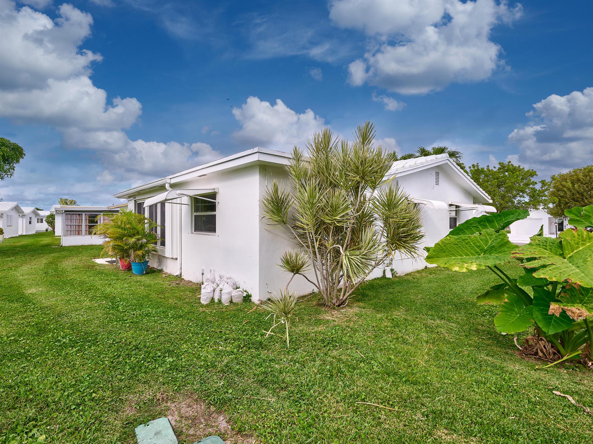 PALM BEACH LEISUREVILLE S - Residential Lease