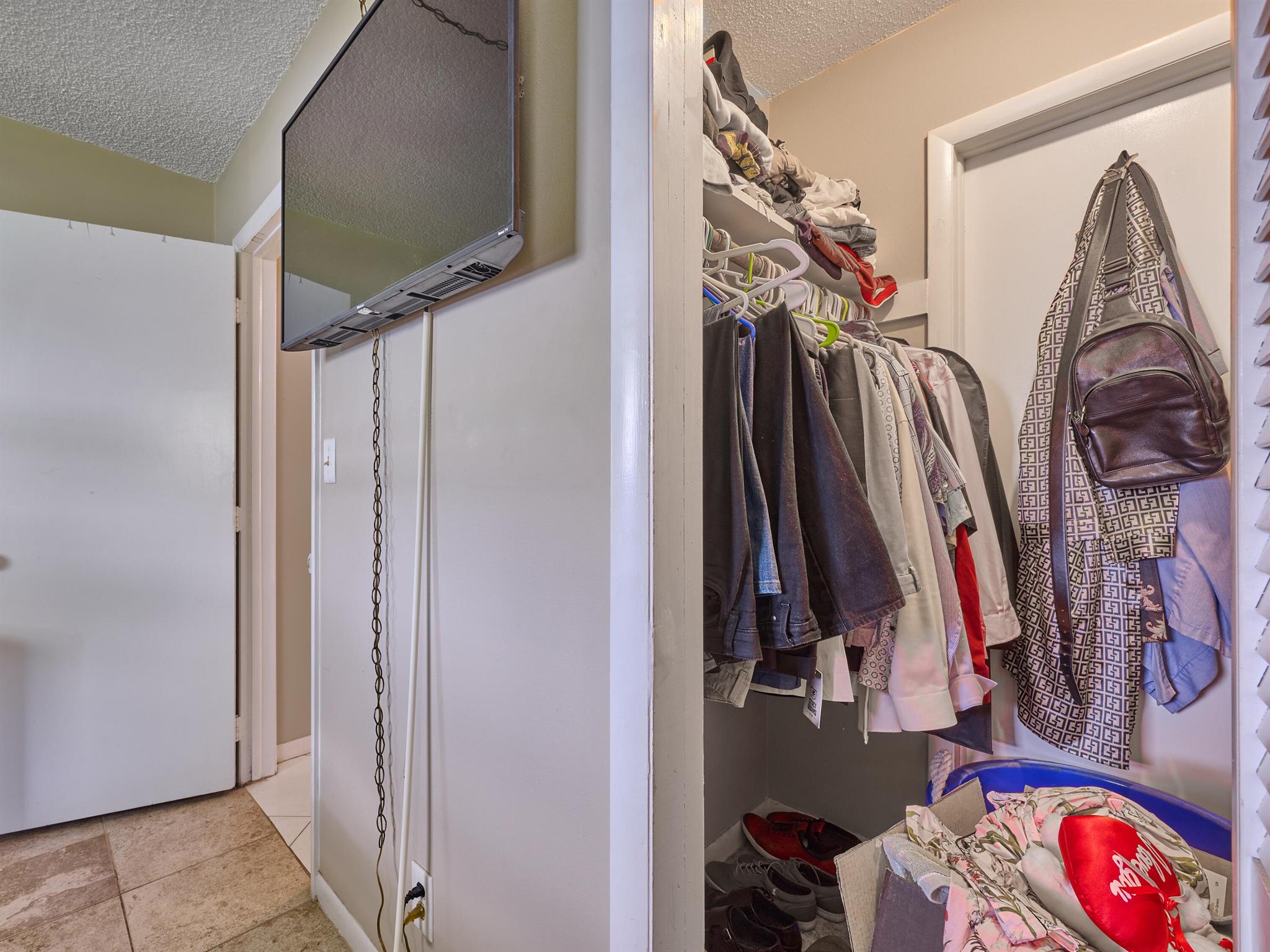 PALM BEACH LEISUREVILLE S - Residential Lease