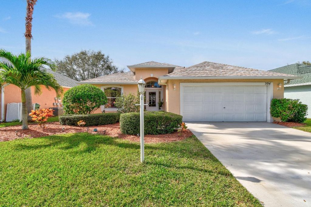 Photo of 504 SW Sundance Trail, Port Saint Lucie, FL 34953 (MLS # R10942767)
