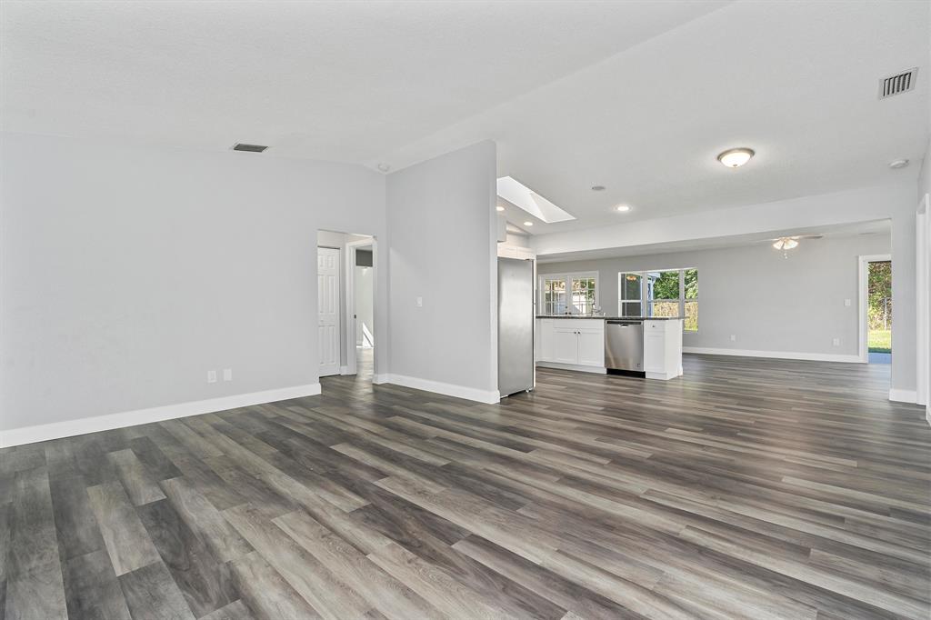 PORT ST LUCIE SECTION 18 - Residential