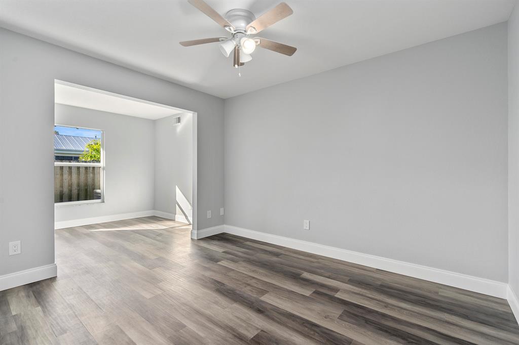 PORT ST LUCIE SECTION 18 - Residential