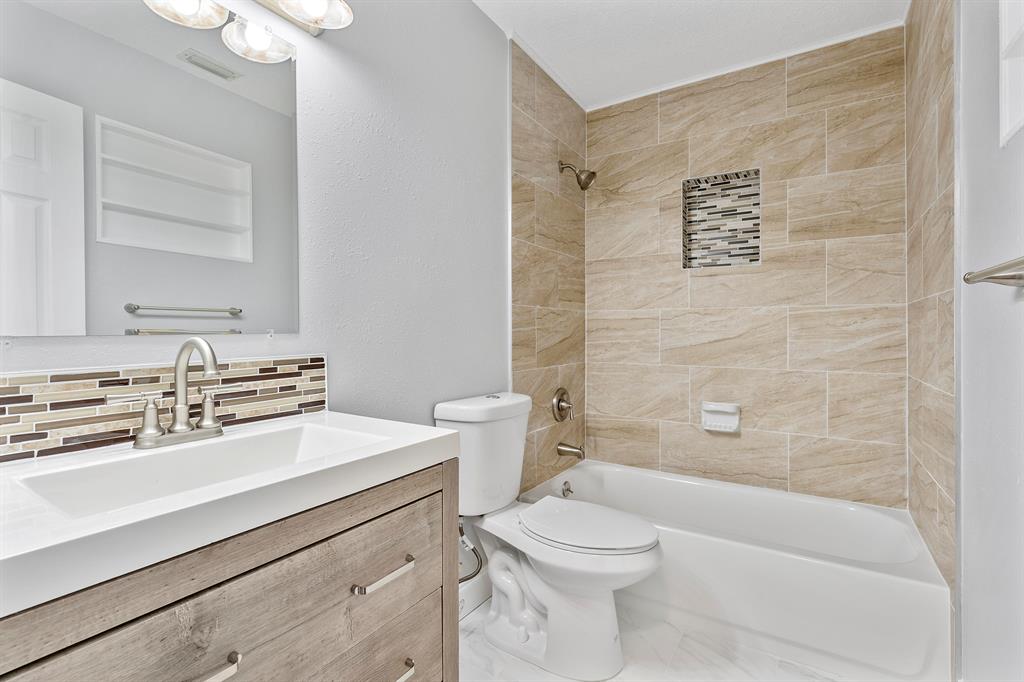 PORT ST LUCIE SECTION 18 - Residential