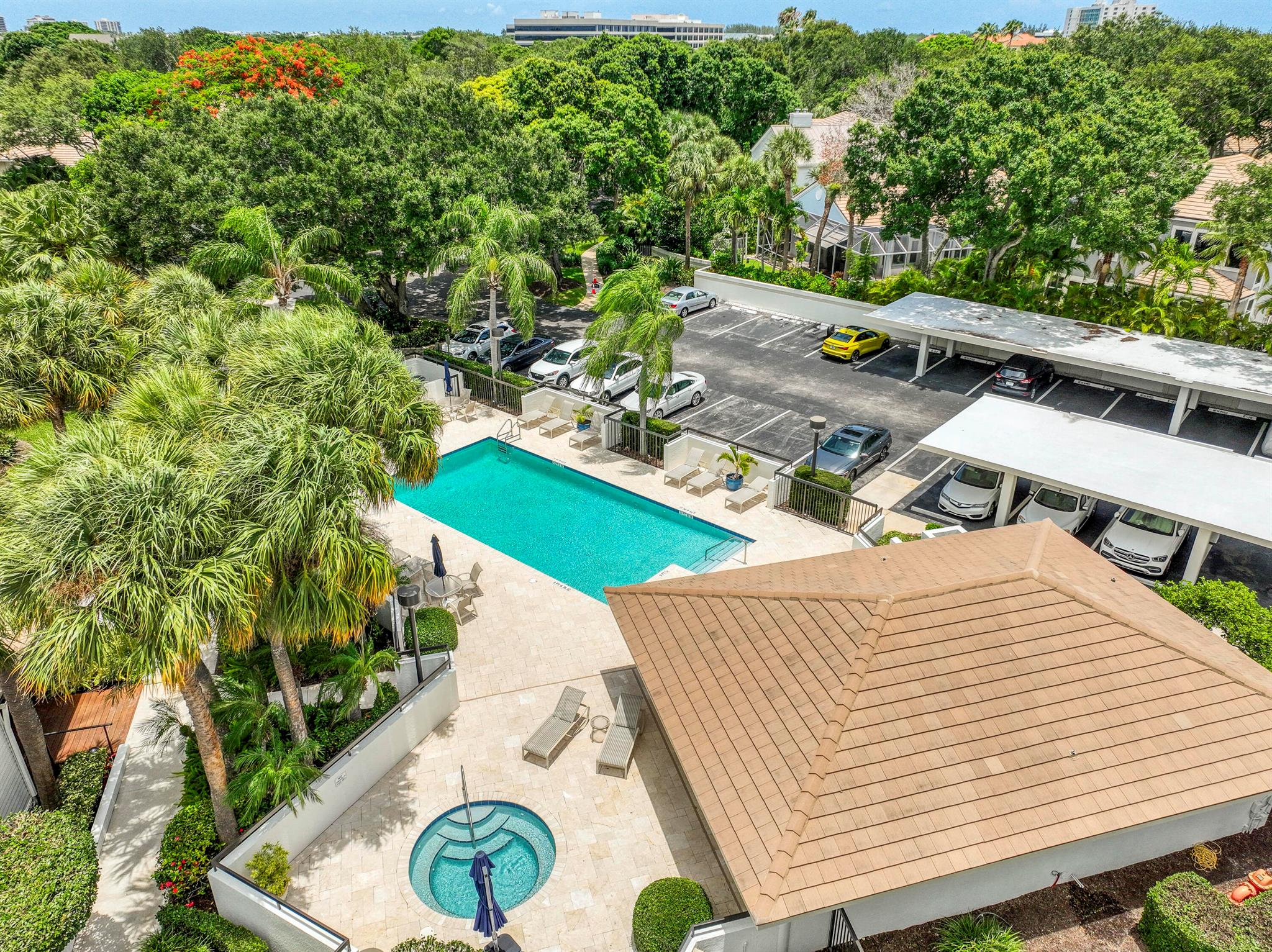 Oak Harbour Condo - Residential