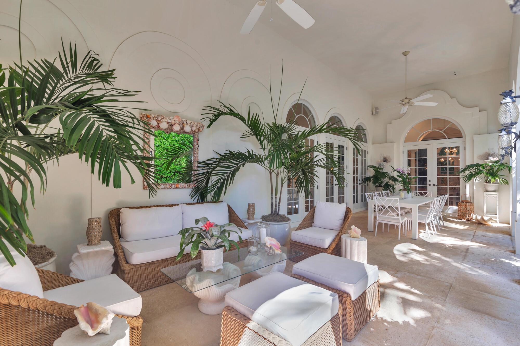 EDGEWATER - Residential