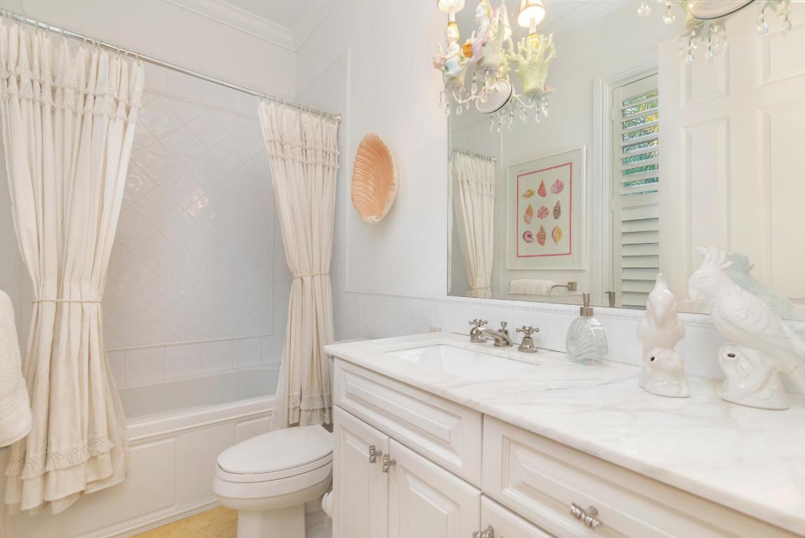 EDGEWATER - Residential