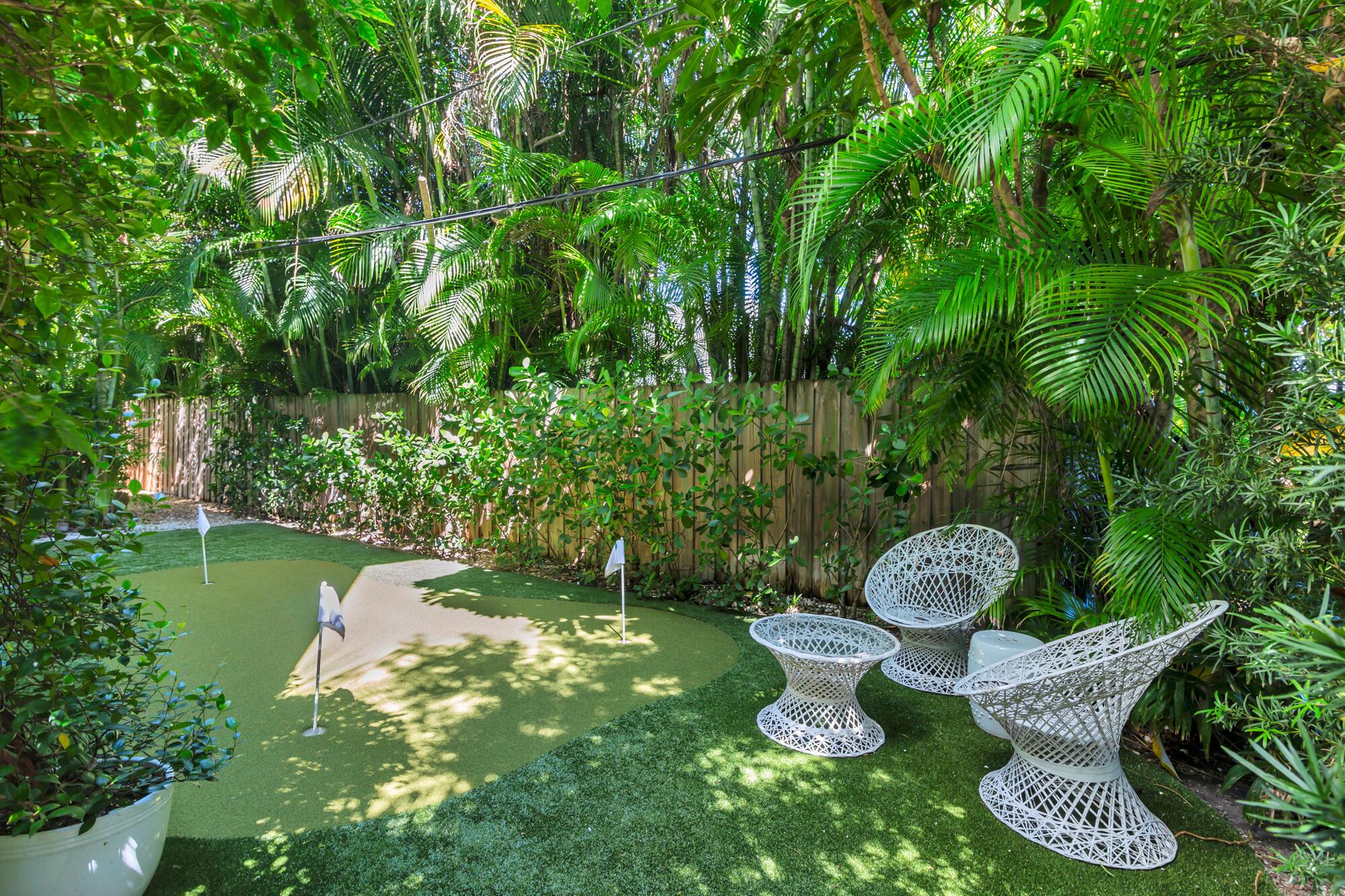 EDGEWATER - Residential