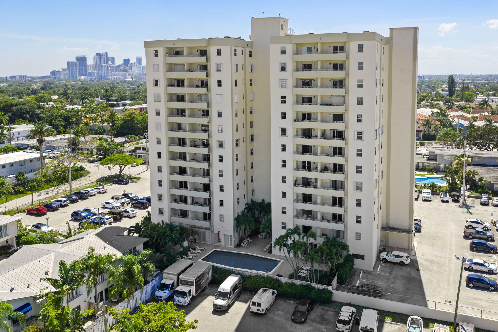 VICTORIA PARK TOWER CONDO - Residential
