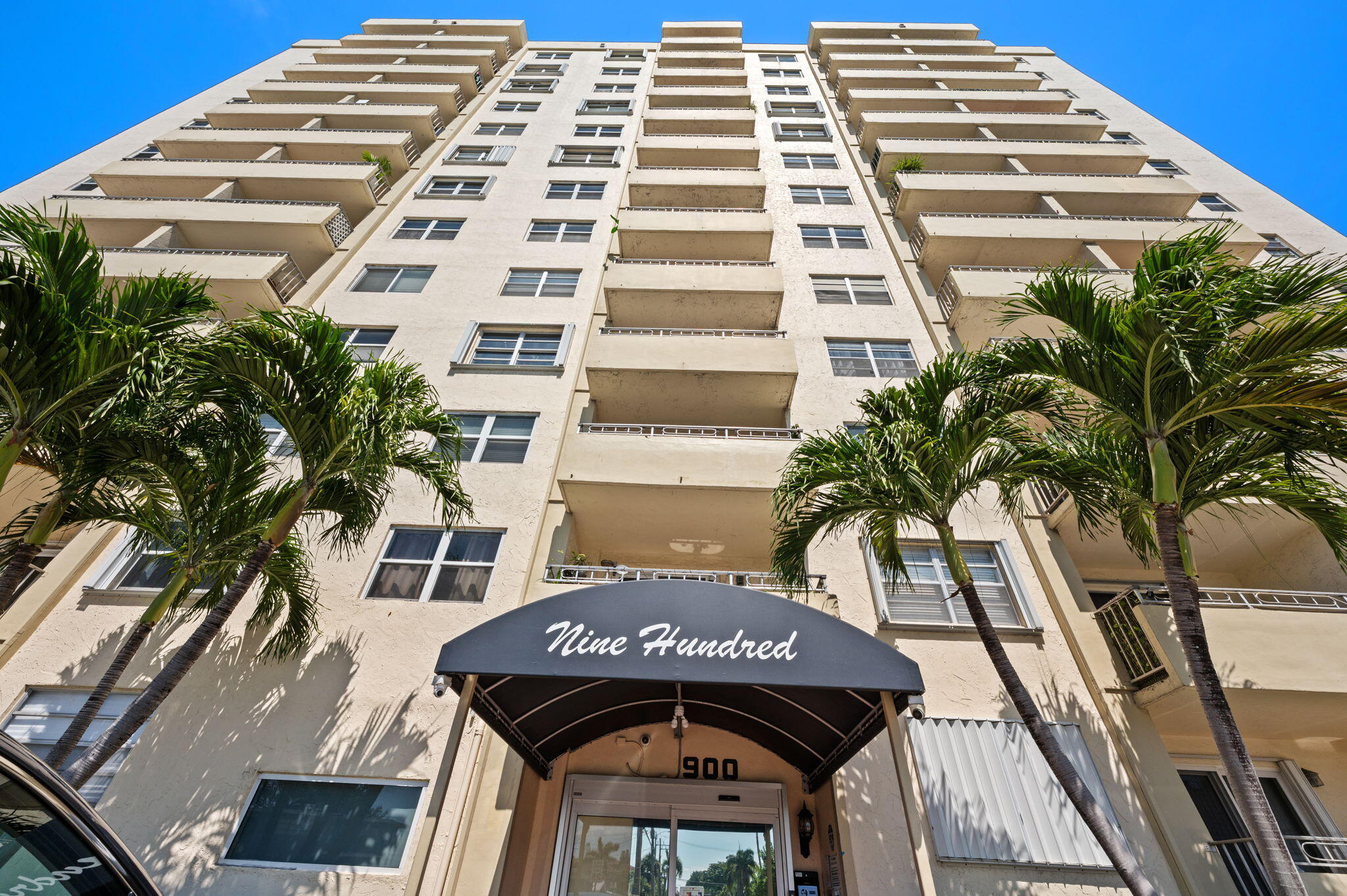 VICTORIA PARK TOWER CONDO - Residential