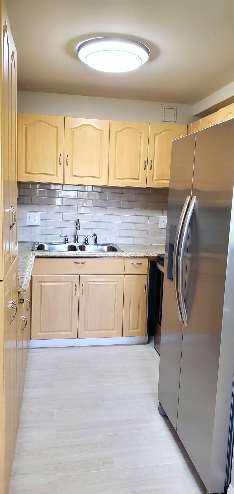 100 Village Green Circle E 112