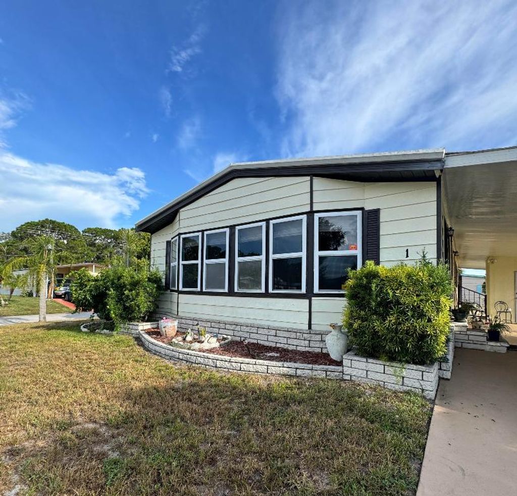 Photo of 1 Grande Camino Court, Fort Pierce, FL 34951 (MLS # R11120873)