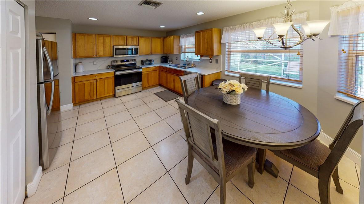 Coconut Point 164-27 B - Residential