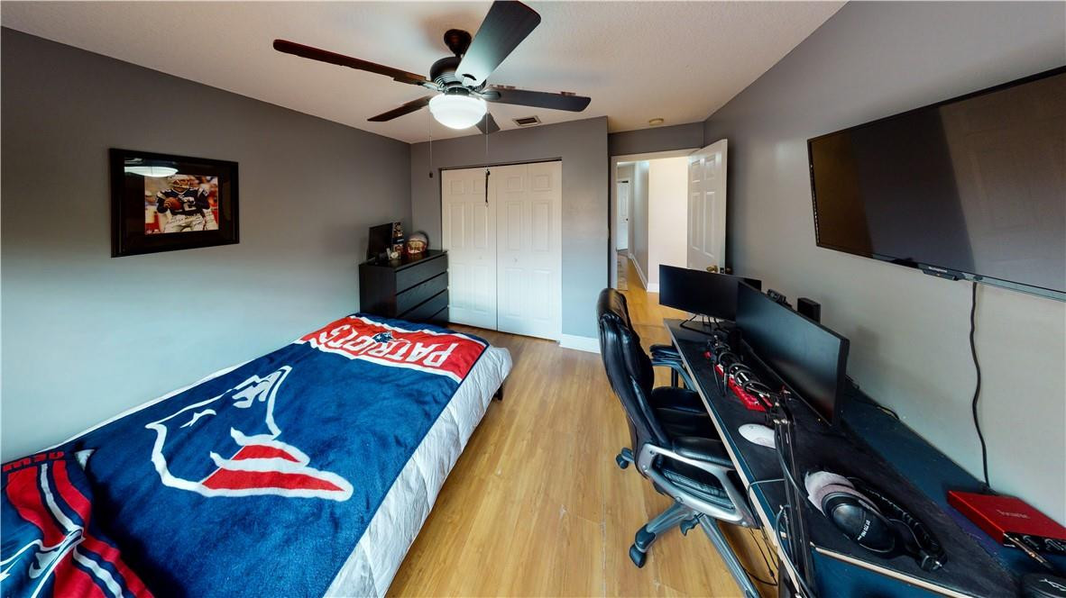 Coconut Point 164-27 B - Residential