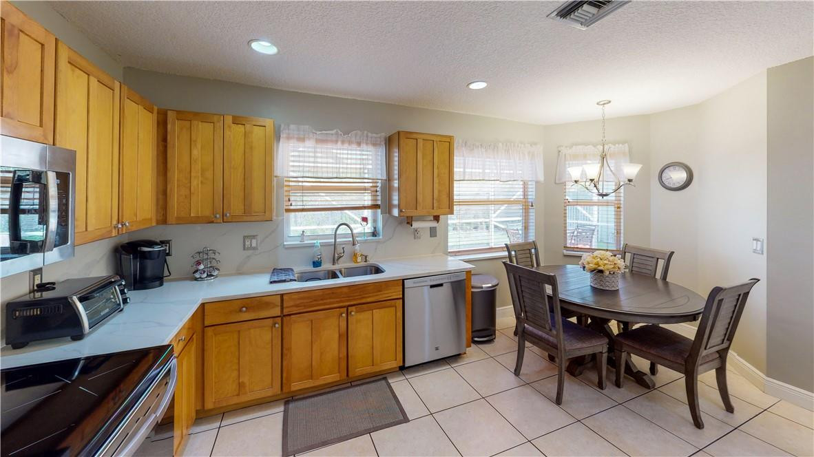 Coconut Point 164-27 B - Residential
